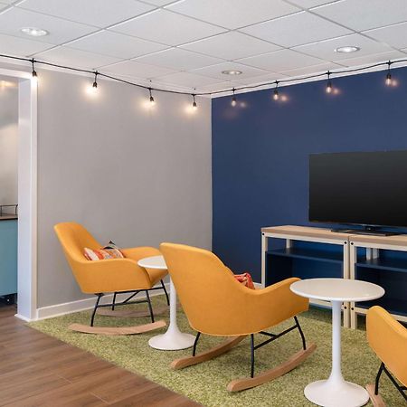 Spark By Hilton Savannah Midtown Esterno foto