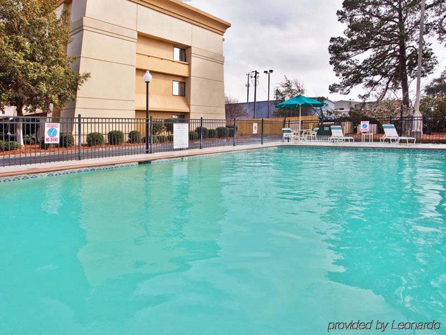 Spark By Hilton Savannah Midtown Esterno foto