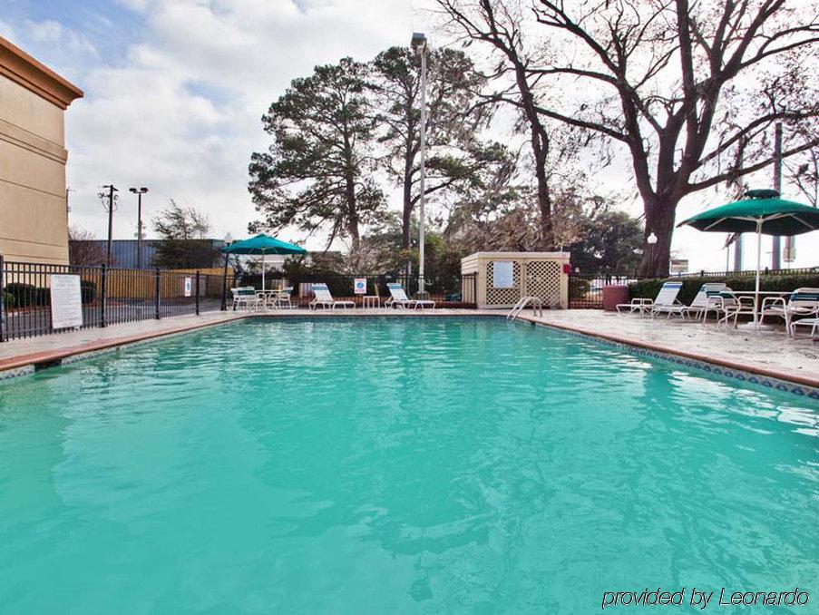 Spark By Hilton Savannah Midtown Esterno foto