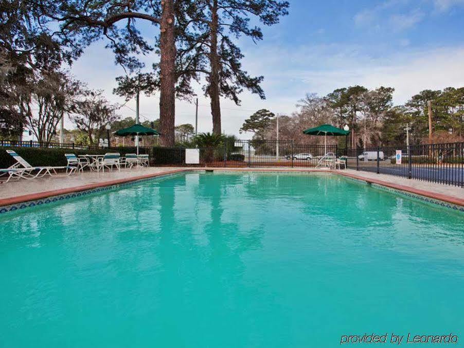 Spark By Hilton Savannah Midtown Esterno foto